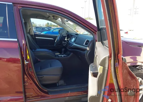 2016 Toyota Highlander Le из США, поврежденный, VIN 5TDZARFH1GS021615